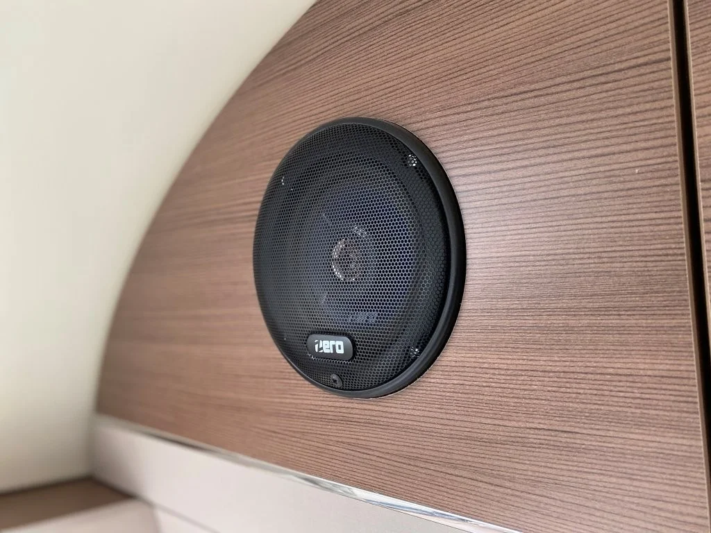 Used 2017 Elddis Caravan Affinity 554 4 Berth Caravan - Image 11