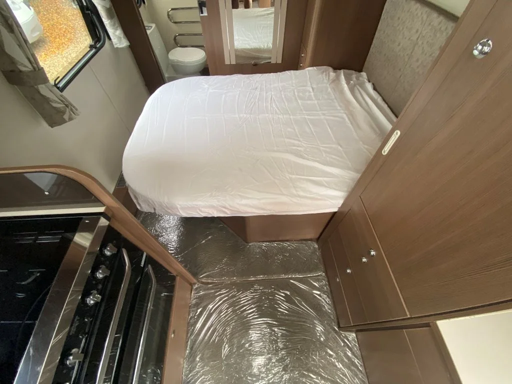 Used 2017 Elddis Caravan Affinity 554 4 Berth Caravan - Image 19