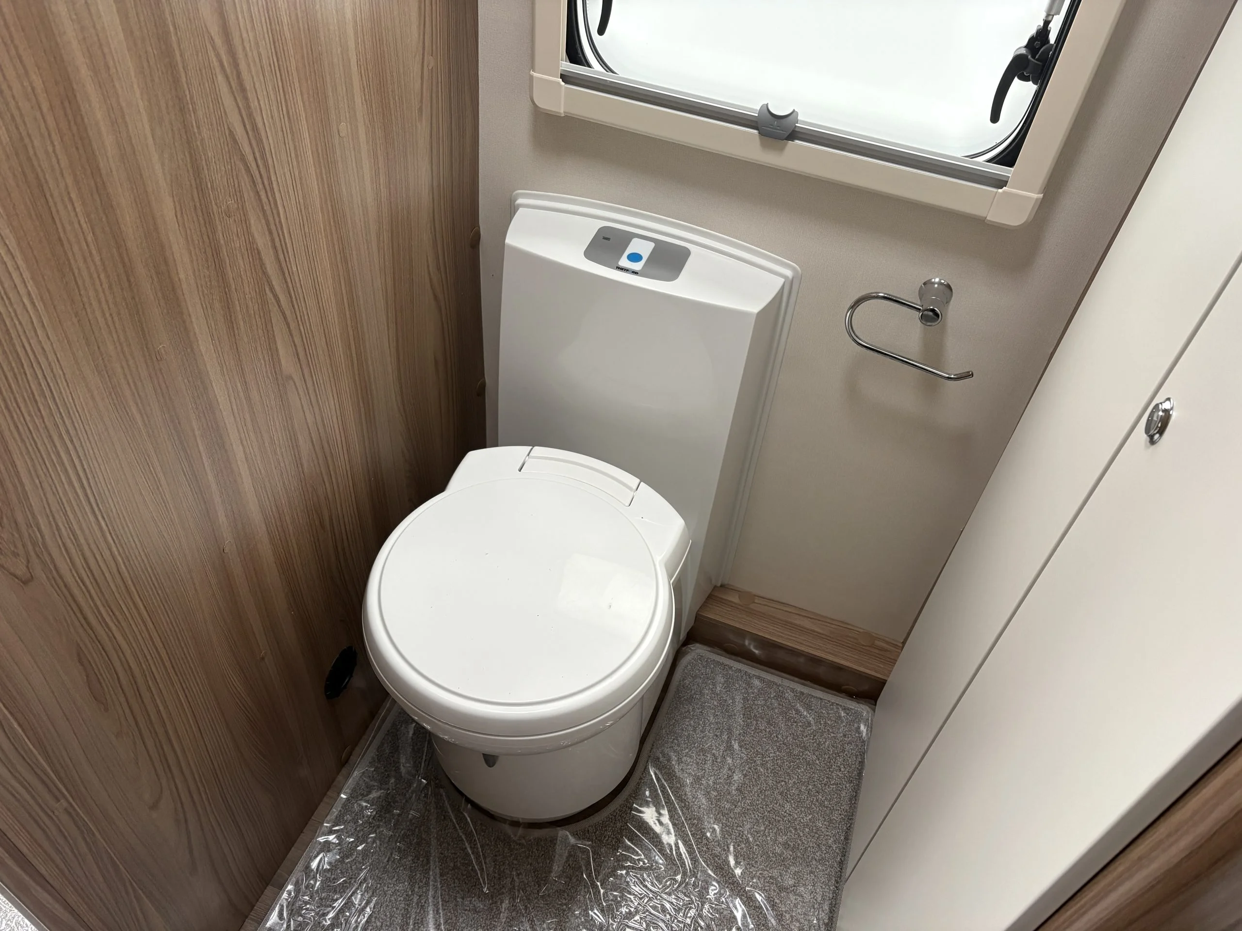 Used Swift Siena (2022)- 2 Berth Caravan - Image 9