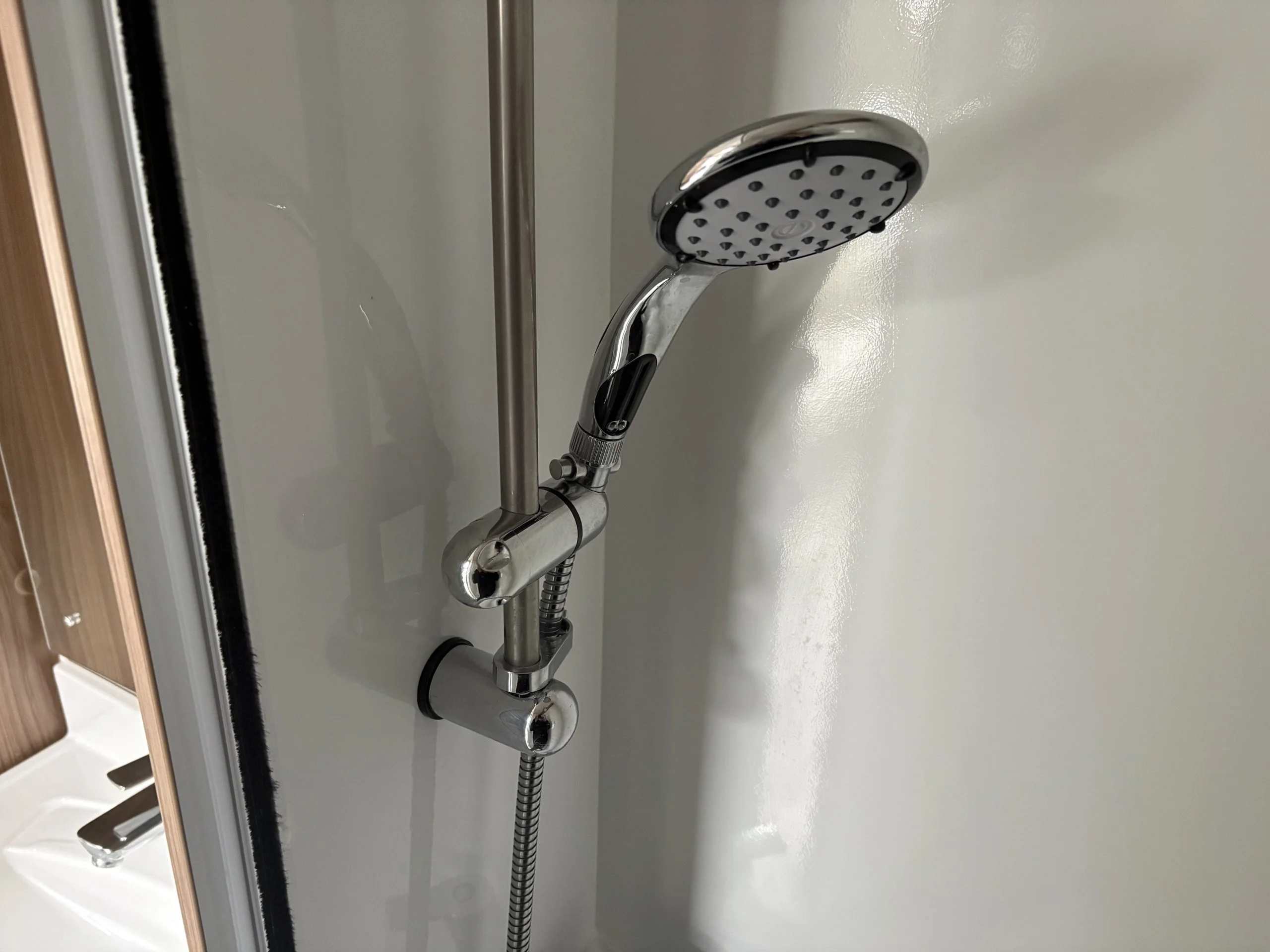 Used Swift Siena (2022)- 2 Berth Caravan - Image 6