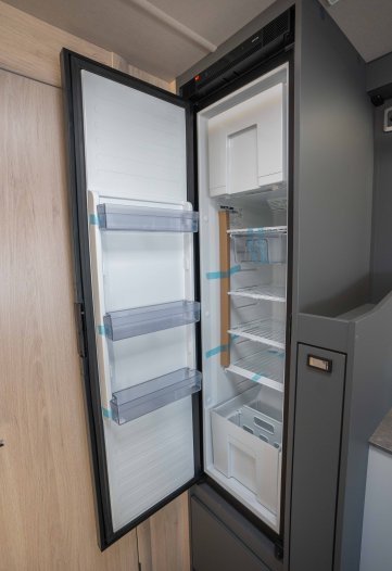 New Ford Autotrail F-Line F60 130BHP - Image 9