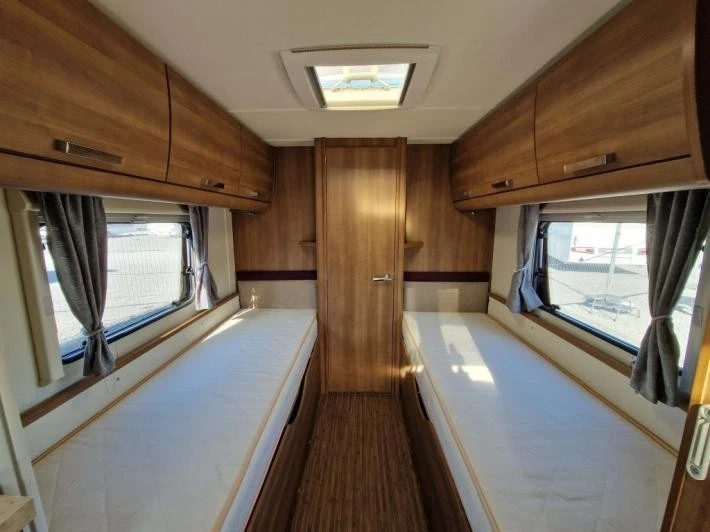 2013 Elddis Affinity 574 Used Caravan - Image 8
