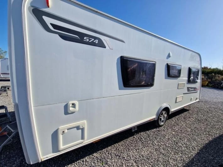 2013 Elddis Affinity 574 Used Caravan - Image 4