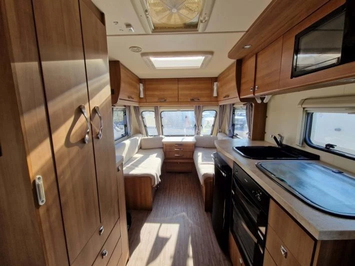 2013 Elddis Affinity 574 Used Caravan - Image 16