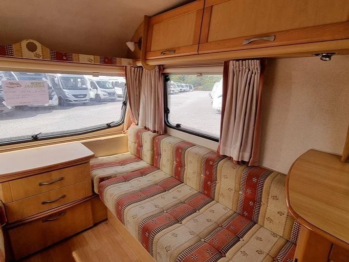 2004 Bailey Ranger 460 - Image 10