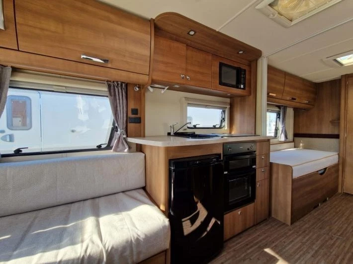 2013 Elddis Affinity 574 Used Caravan - Image 13