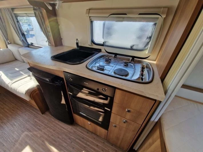 2013 Elddis Affinity 574 Used Caravan - Image 12