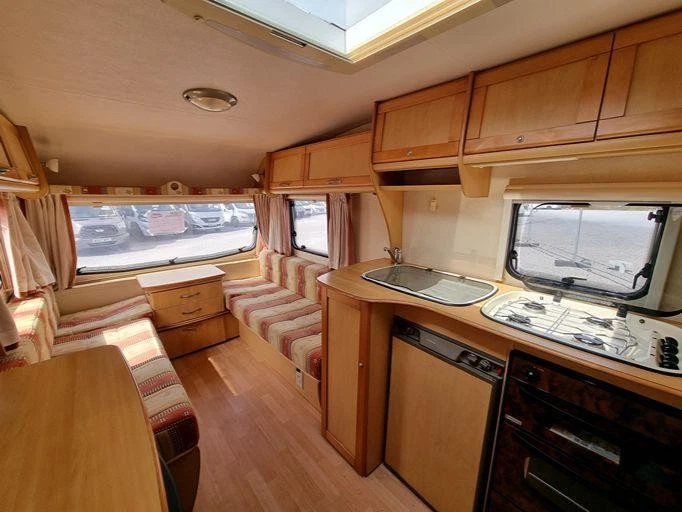 2004 Bailey Ranger 460 - Image 7